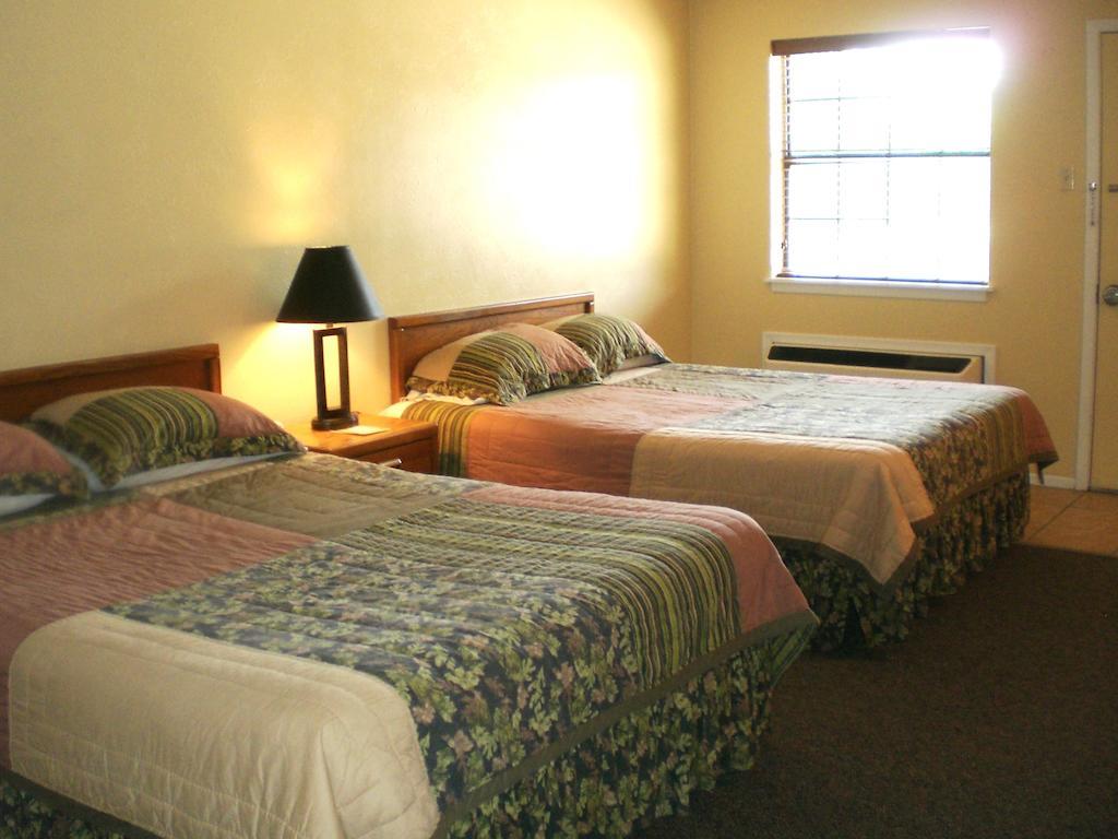 Lake Fork Marina & Motel Gunter ห้อง รูปภาพ